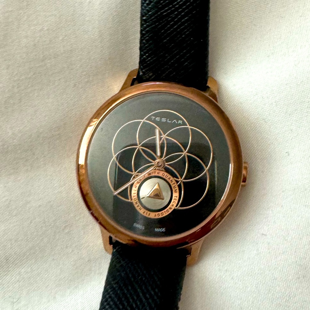 Teslar Re-balance women’s watch